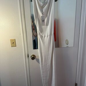 Elegant White Maxi Dress